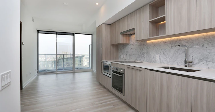 4007-17 Bathurst Street, Toronto, ON, M6A 2E1 - 9