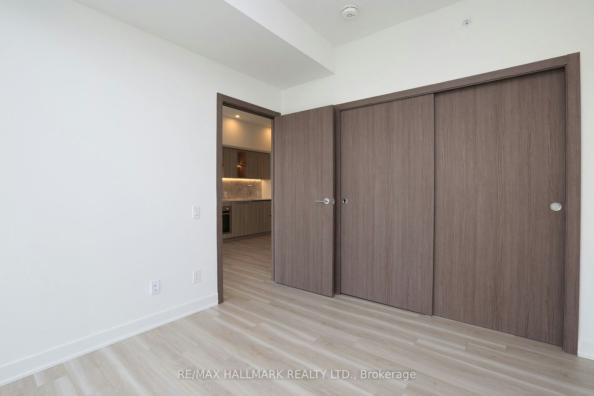 4007-17 Bathurst Street, Toronto, ON, M6A 2E1 - 21