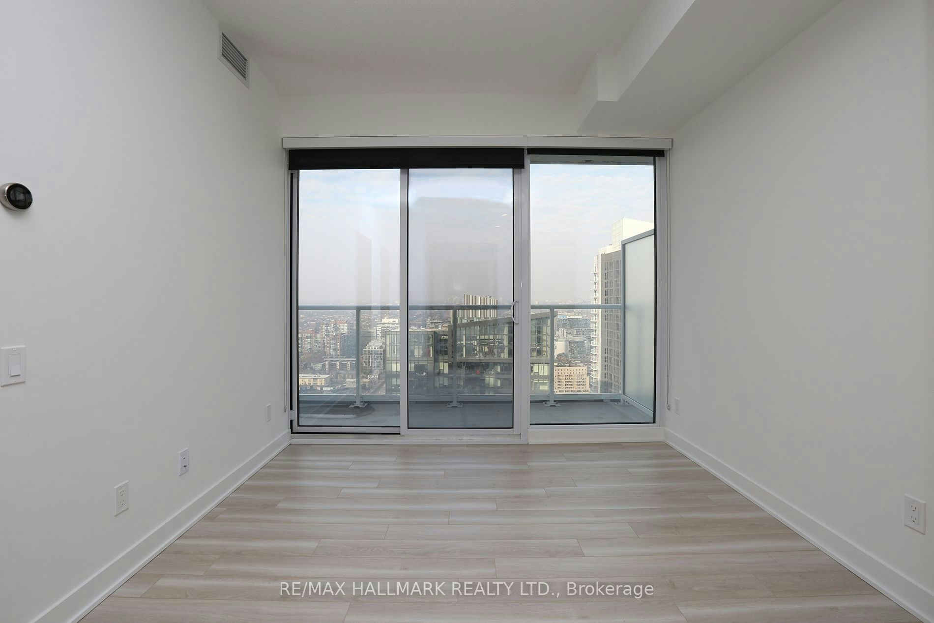 4007-17 Bathurst Street, Toronto, ON, M6A 2E1 - 18