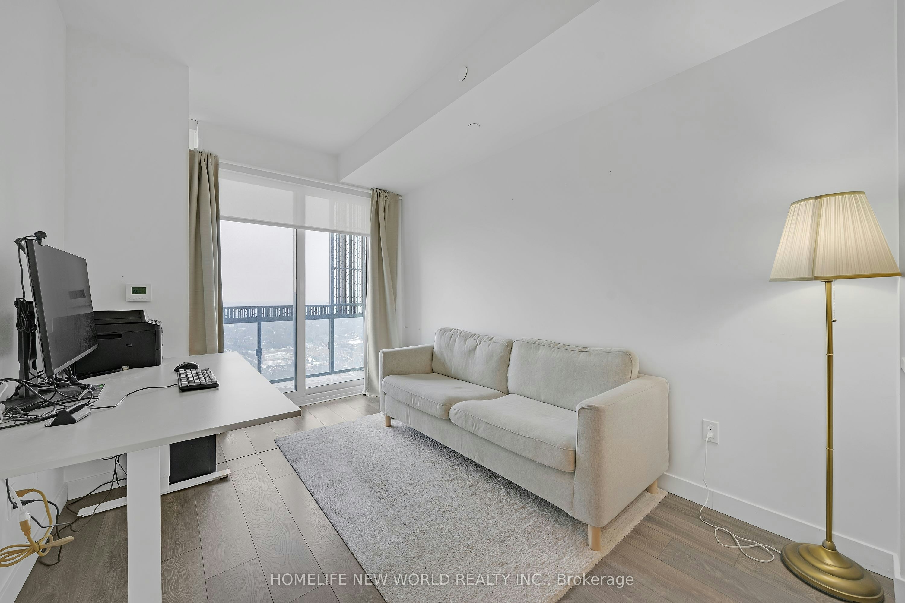 4903-8 Eglinton Avenue E, Toronto, ON, M4P 1A6 - 6