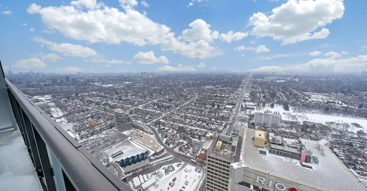 4903-8 Eglinton Avenue E, Toronto, ON, M4P 1A6 - 10