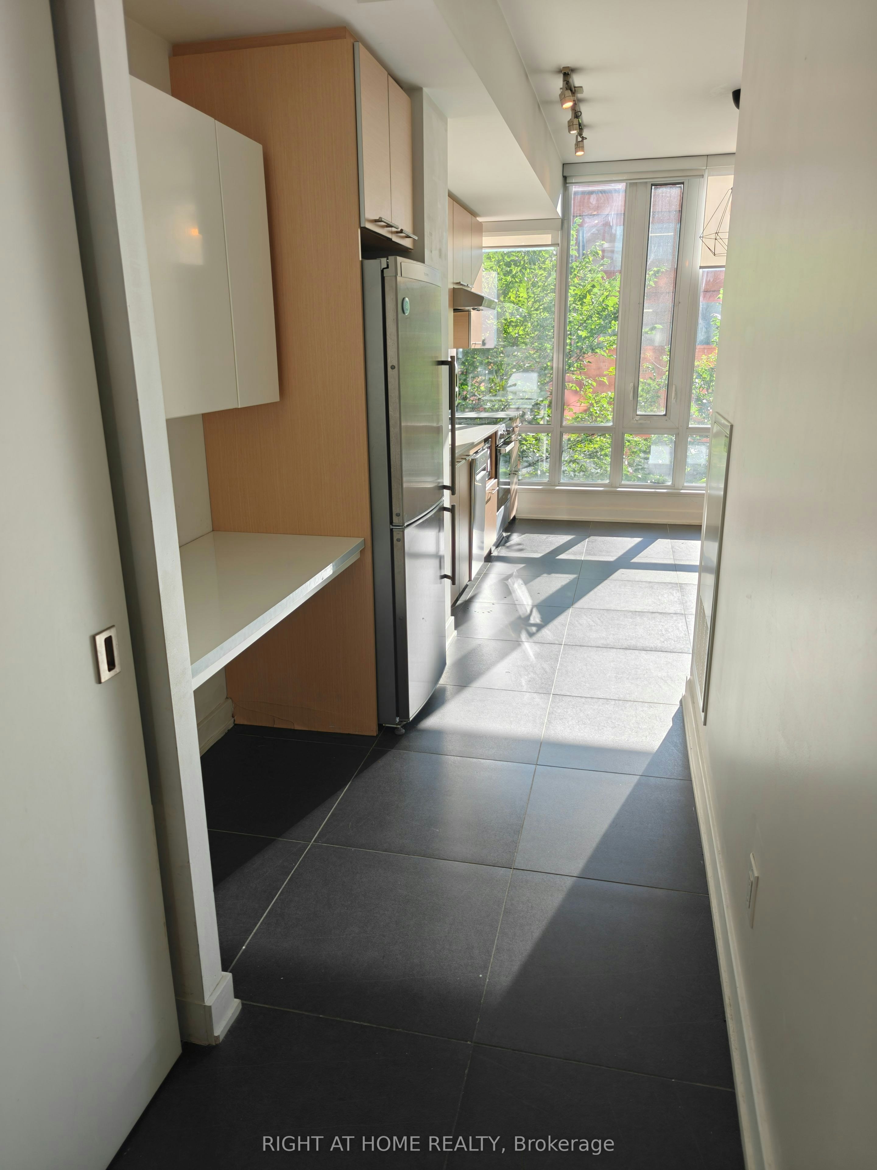 310-3 Market Street, Toronto, ON, M5E 0A3 - 3