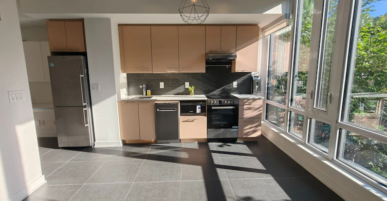 310-3 Market Street, Toronto, ON, M5E 0A3 - 5