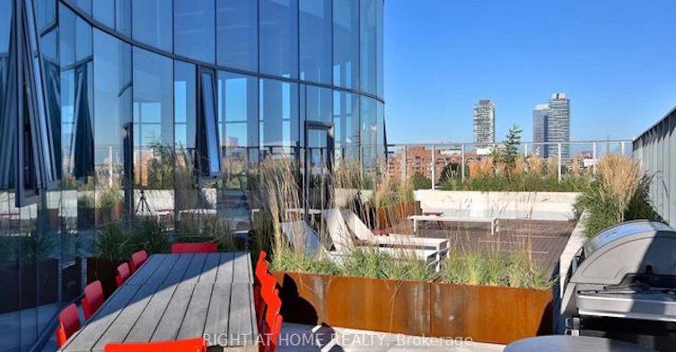 3 Market Street, Toronto, ON, M5E 0A3 - 5