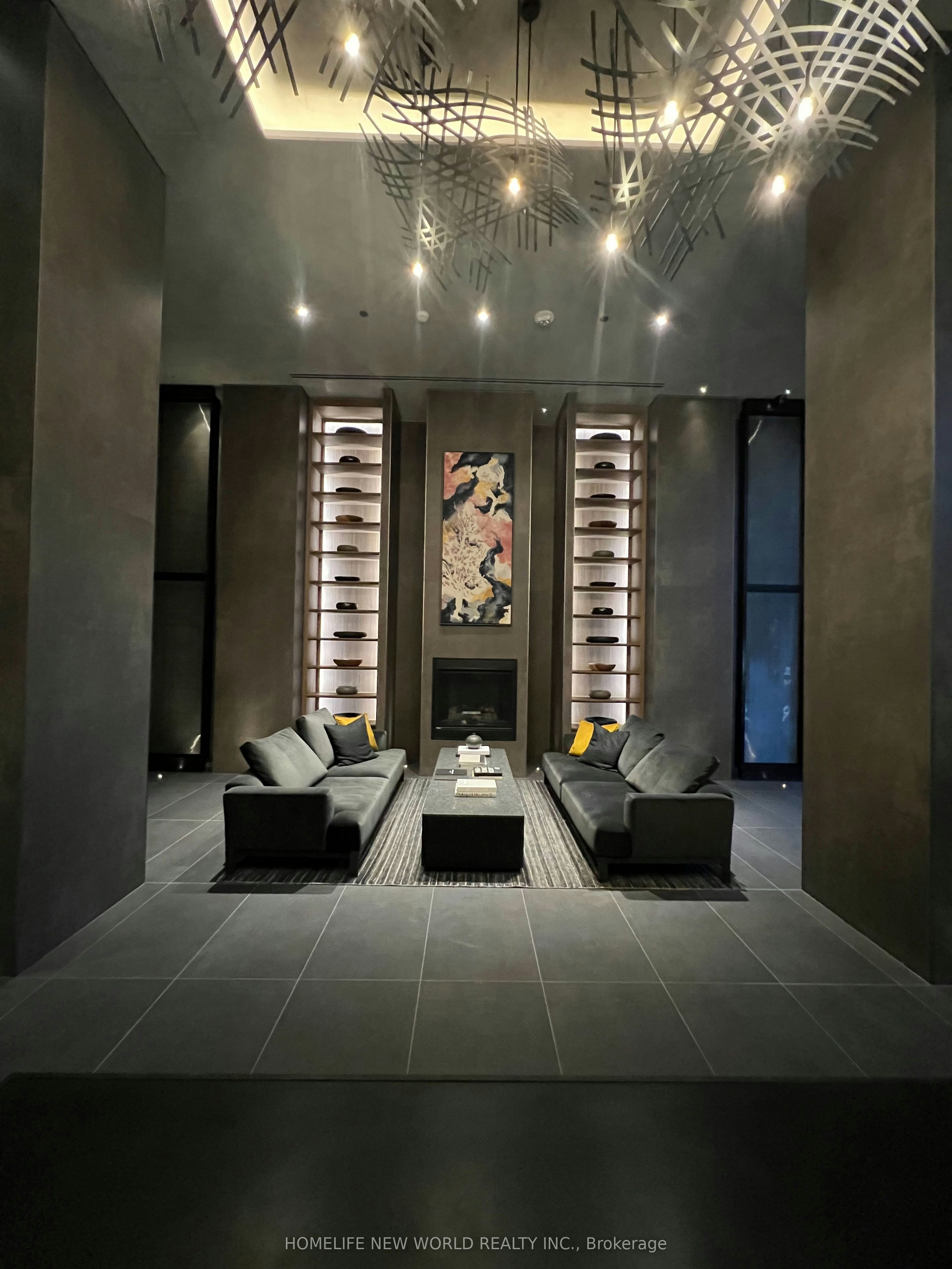 1813-55 Charles Street E, Toronto, ON, M4Y 1S9 - 3
