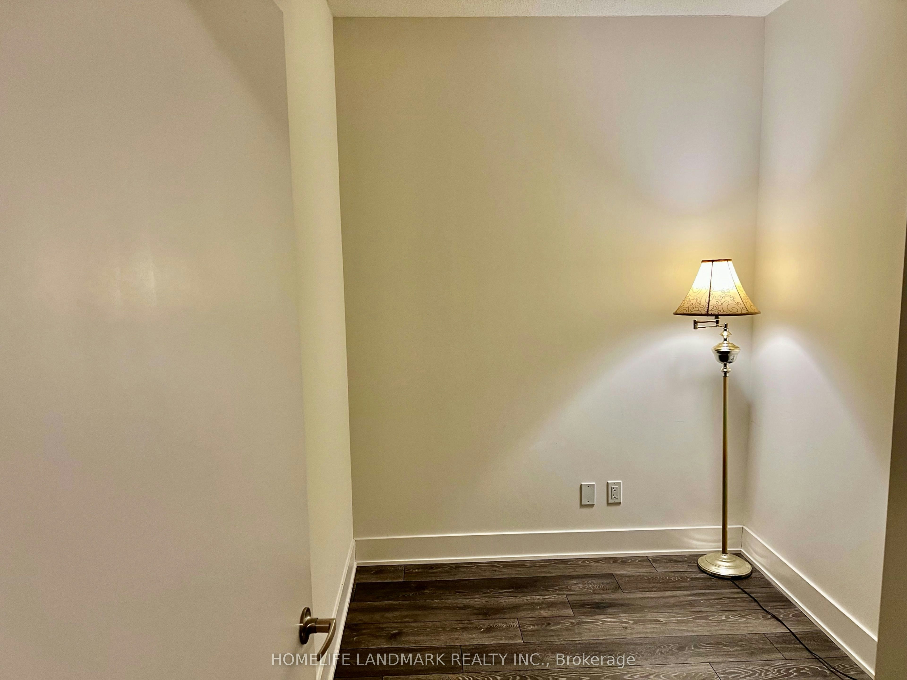 1116-188 Fairview Mall Drive, Toronto, ON, M2J 4T1 - 8