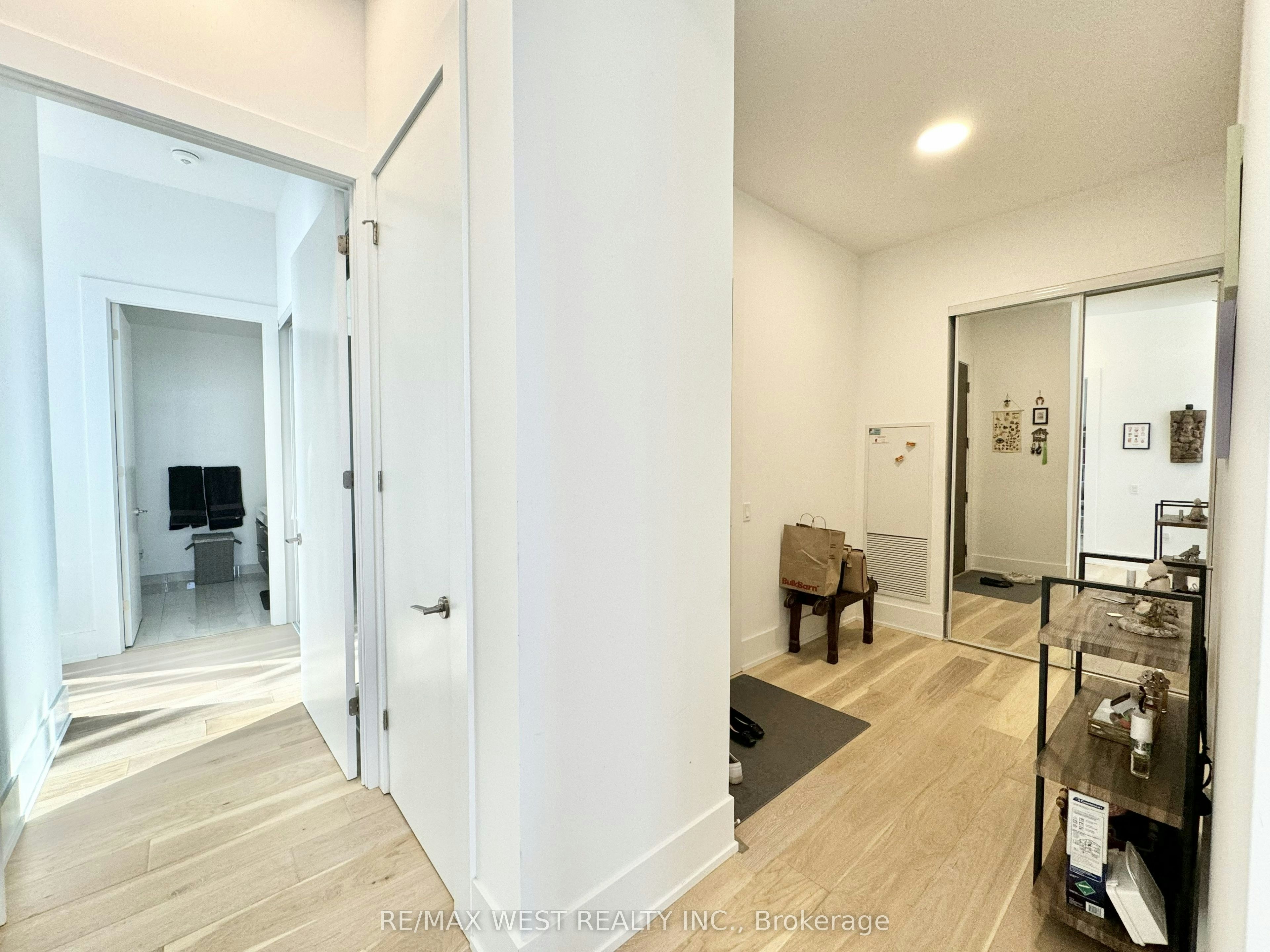 4603-39 Roehampton Avenue, Toronto, ON, M4P 1P9 - 30