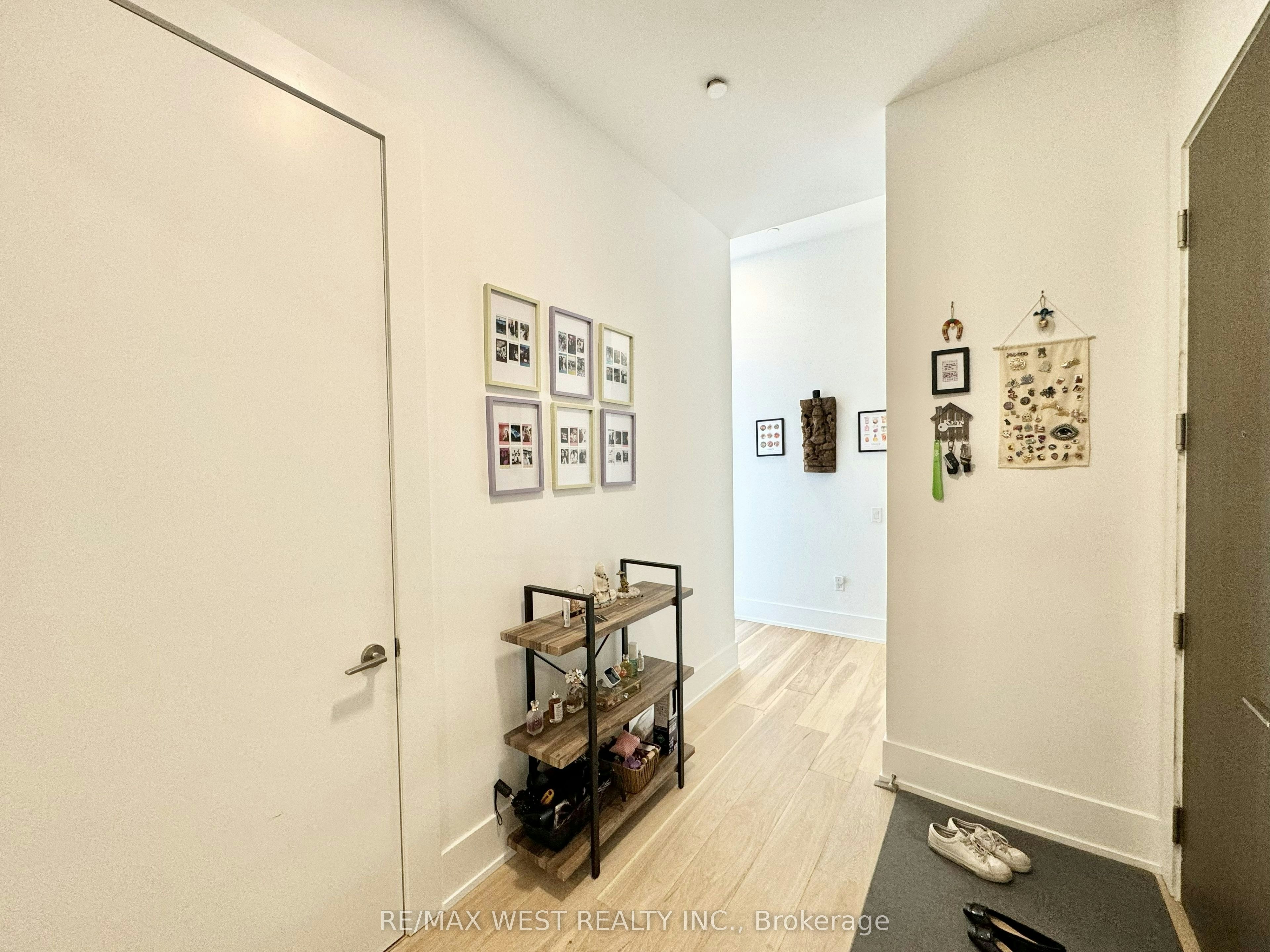 4603-39 Roehampton Avenue, Toronto, ON, M4P 1P9 - 29