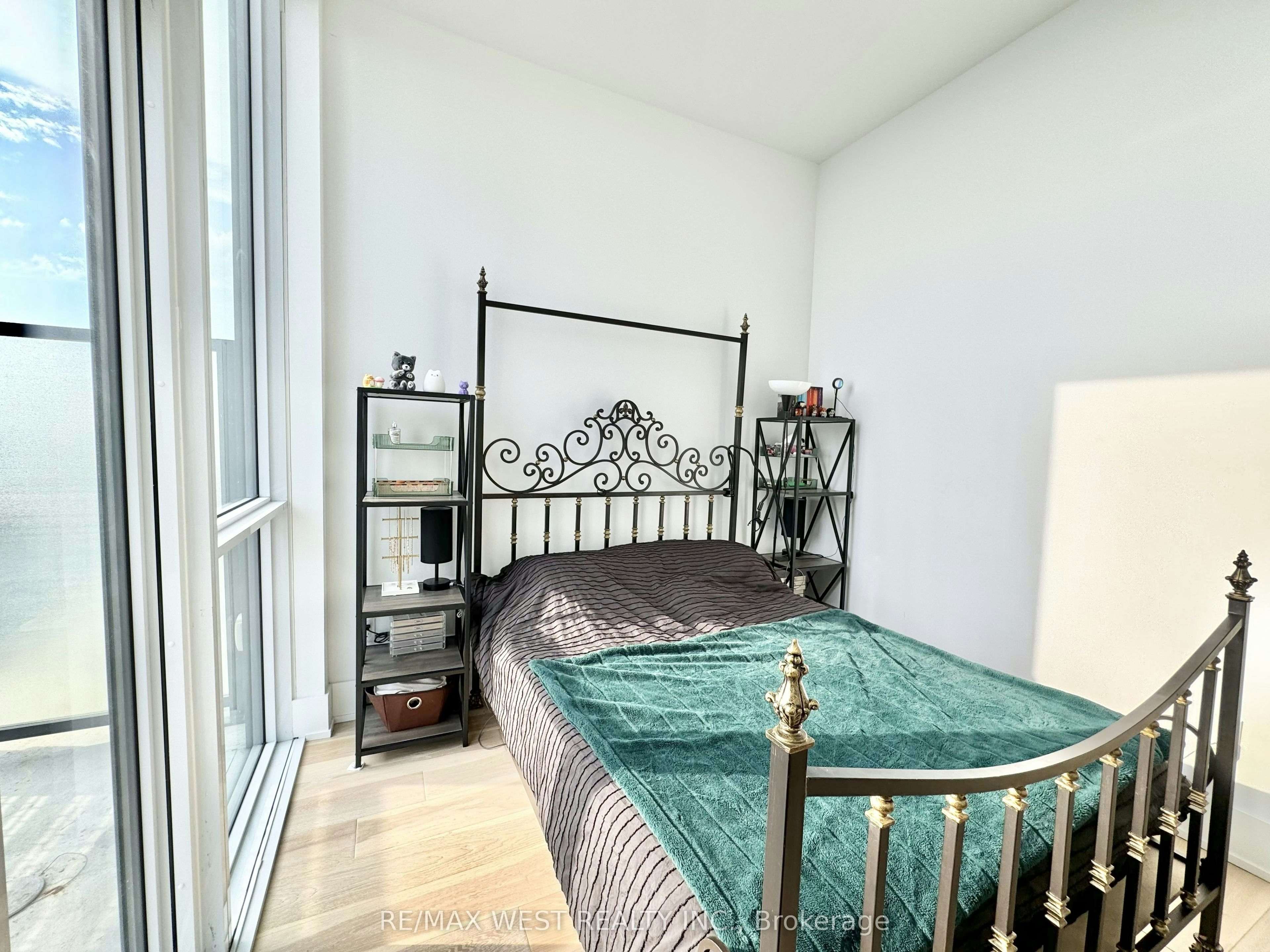 4603-39 Roehampton Avenue, Toronto, ON, M4P 1P9 - 50