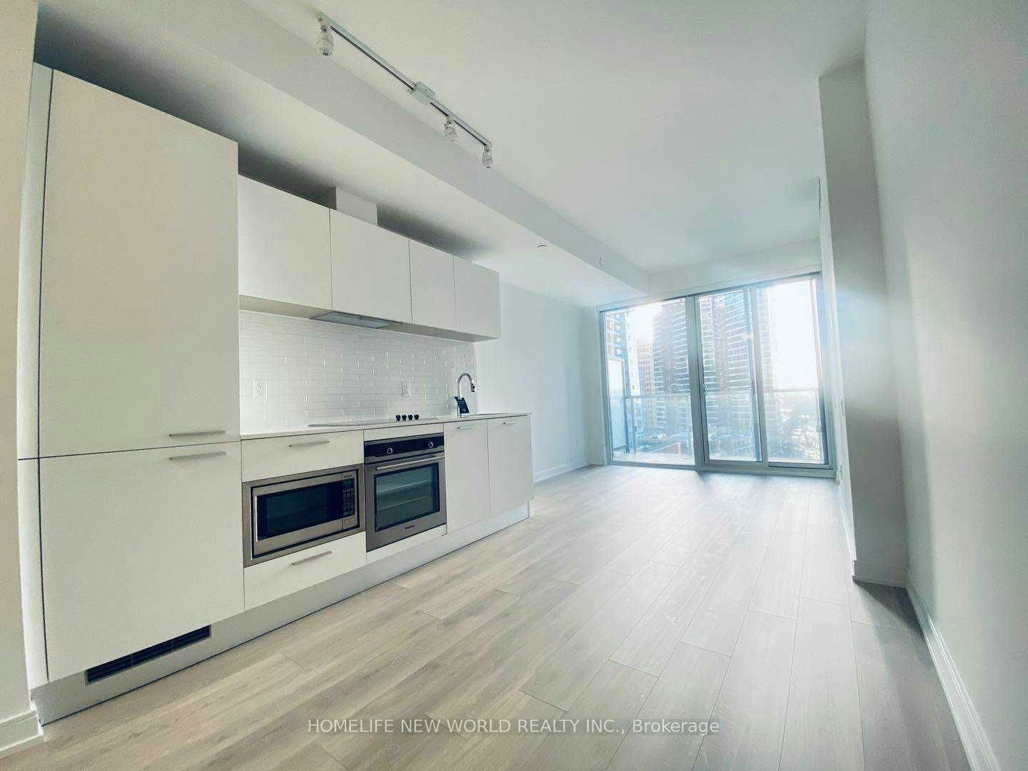 913-3 Gloucester Street, Toronto, ON, M4Y 0C6 - 2