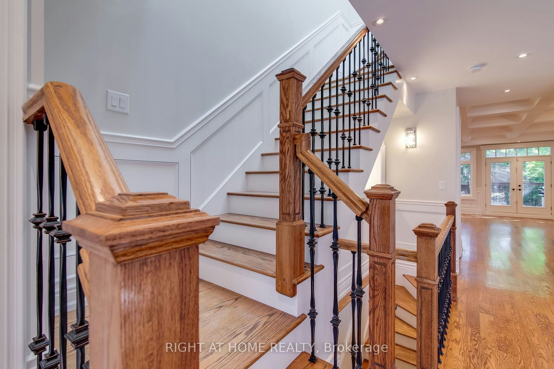 109 Banff Road, Toronto, ON, M4P 2P6 - 22