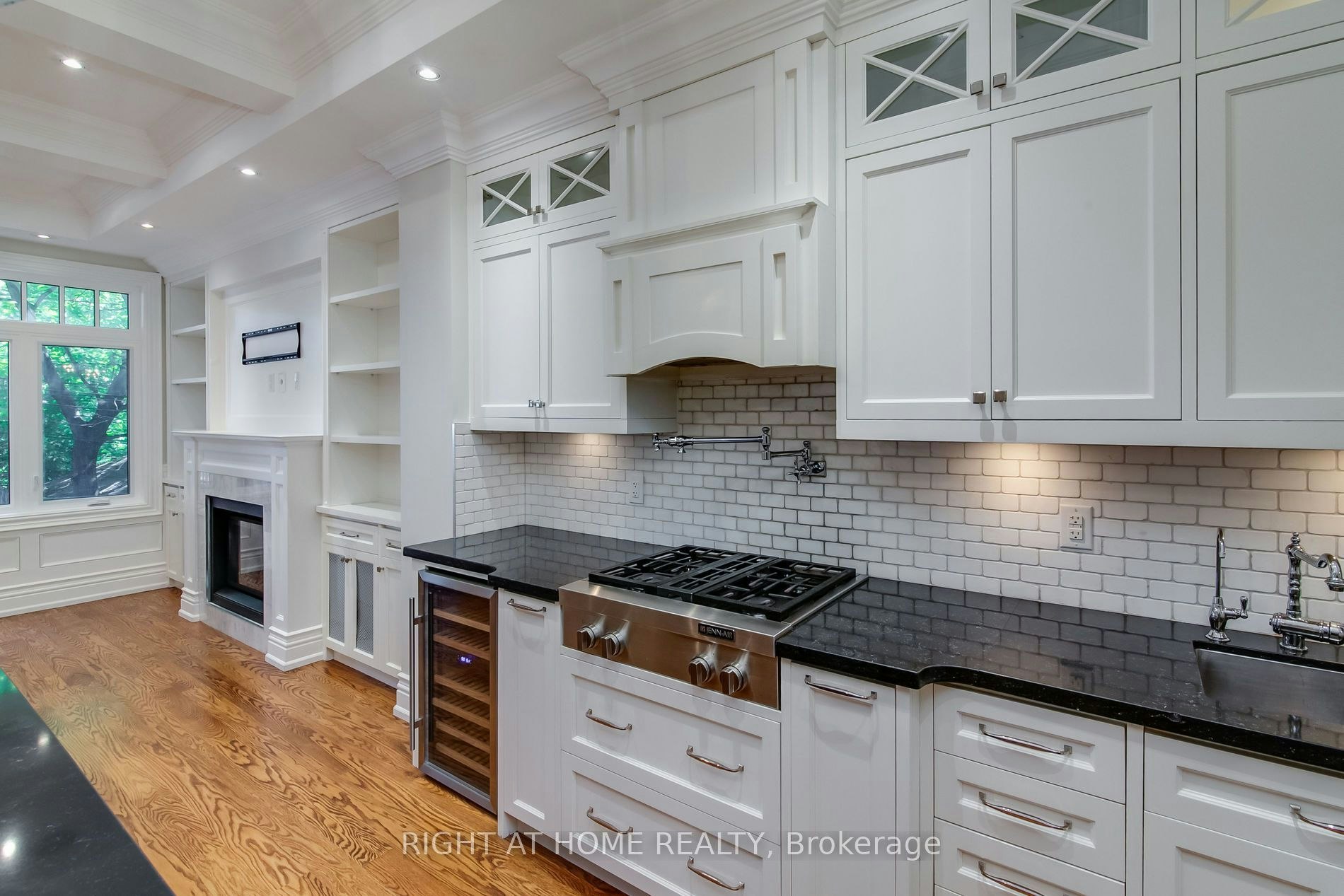 109 Banff Road, Toronto, ON, M4P 2P6 - 20