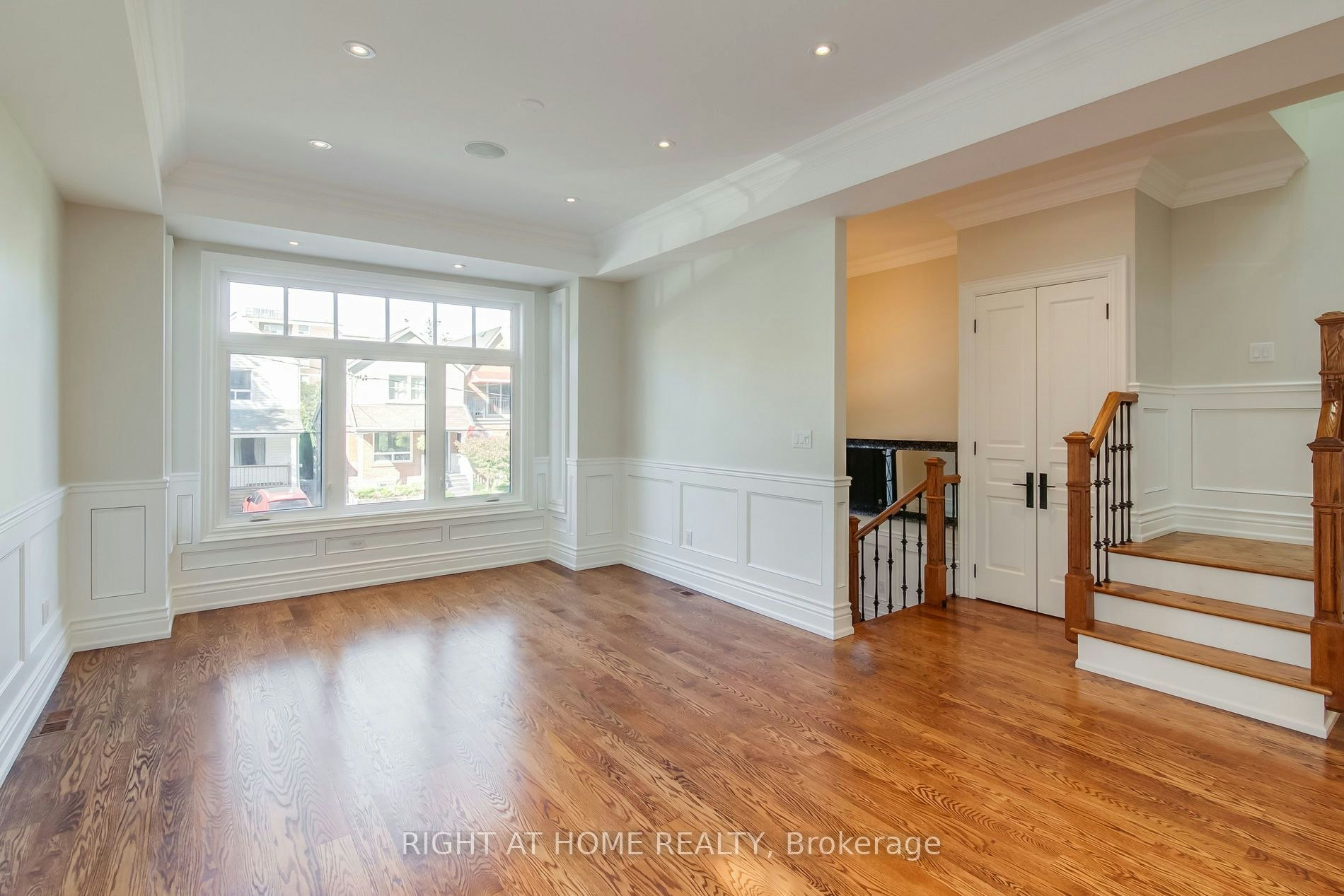 109 Banff Road, Toronto, ON, M4P 2P6 - 7