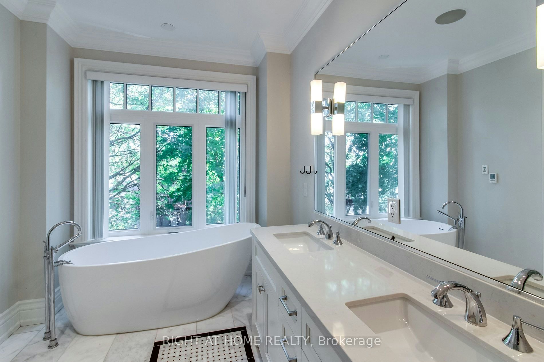 109 Banff Road, Toronto, ON, M4P 2P6 - 28