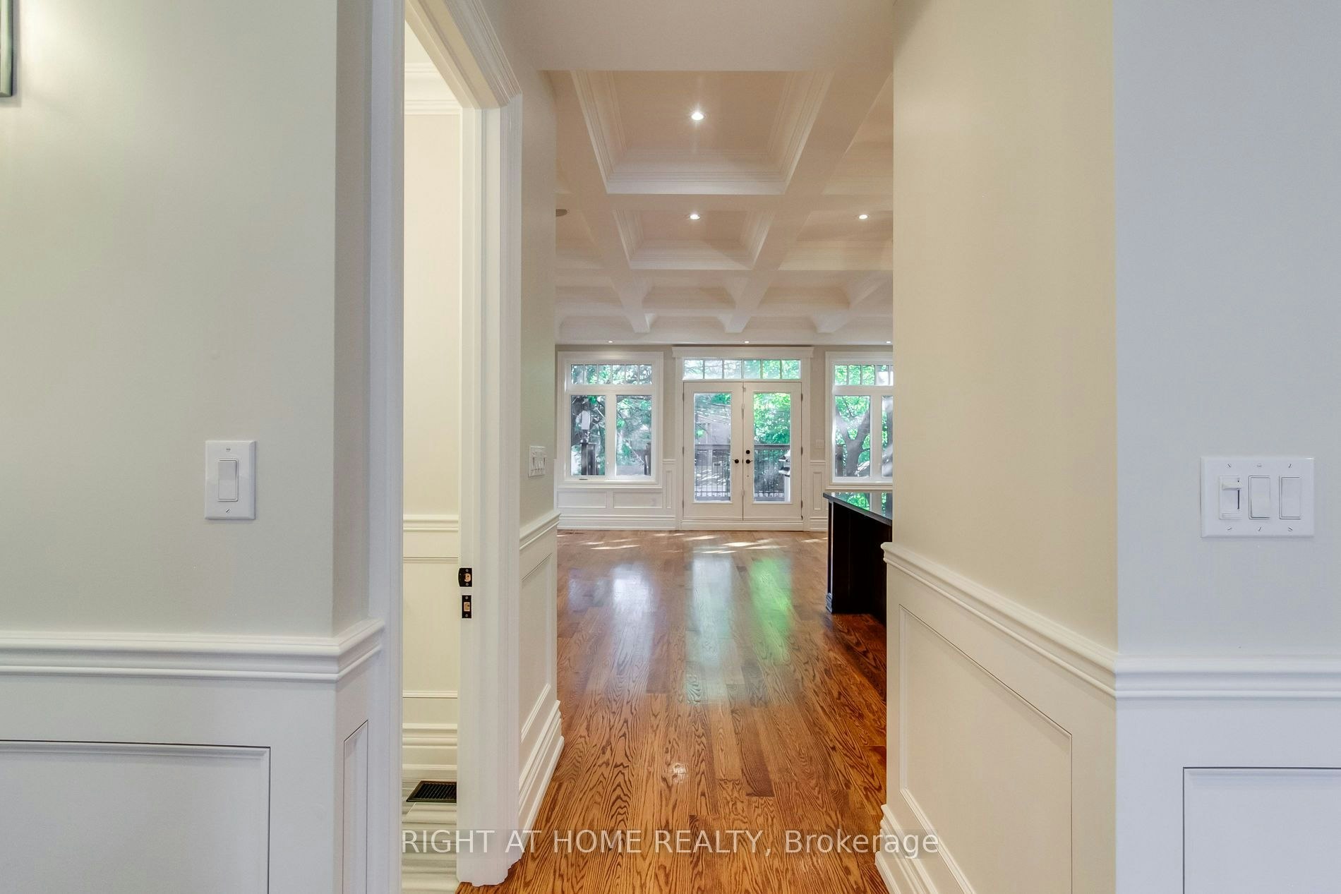 109 Banff Road, Toronto, ON, M4P 2P6 - 11