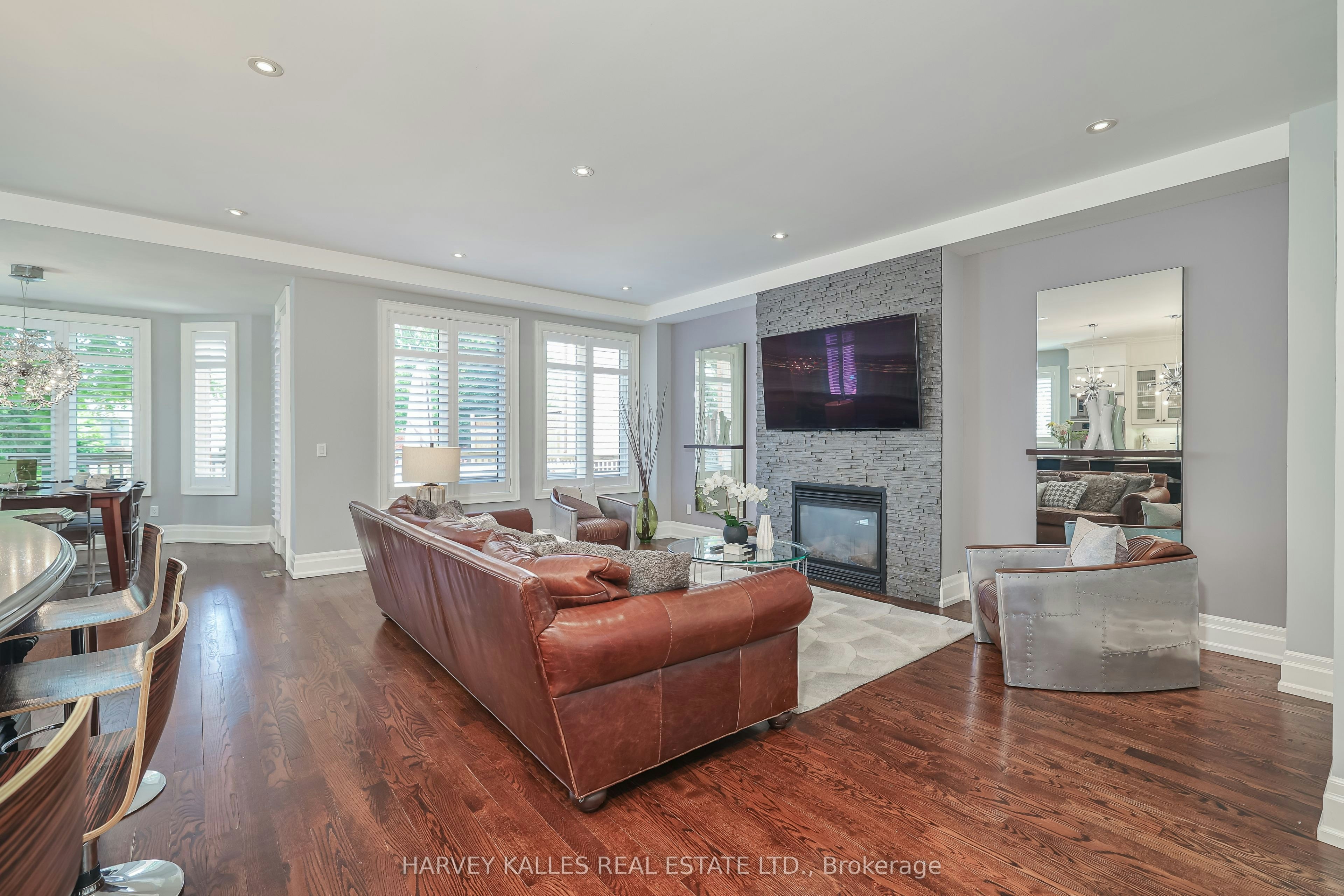44 Churchill Avenue, Toronto, ON, M2N 1Y7 - 12