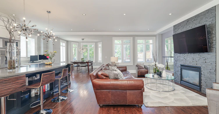 44 Churchill Avenue, Toronto, ON, M2N 1Y7 - 11