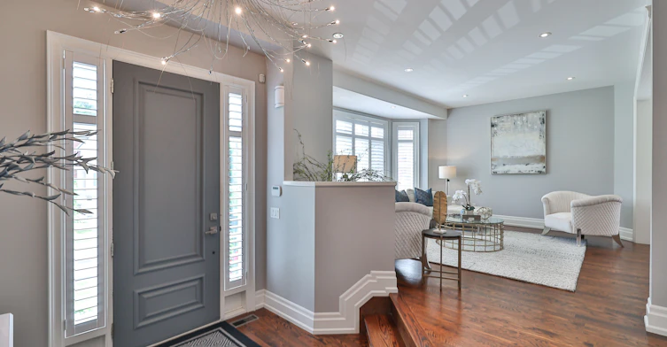 44 Churchill Avenue, Toronto, ON, M2N 1Y7 - 3