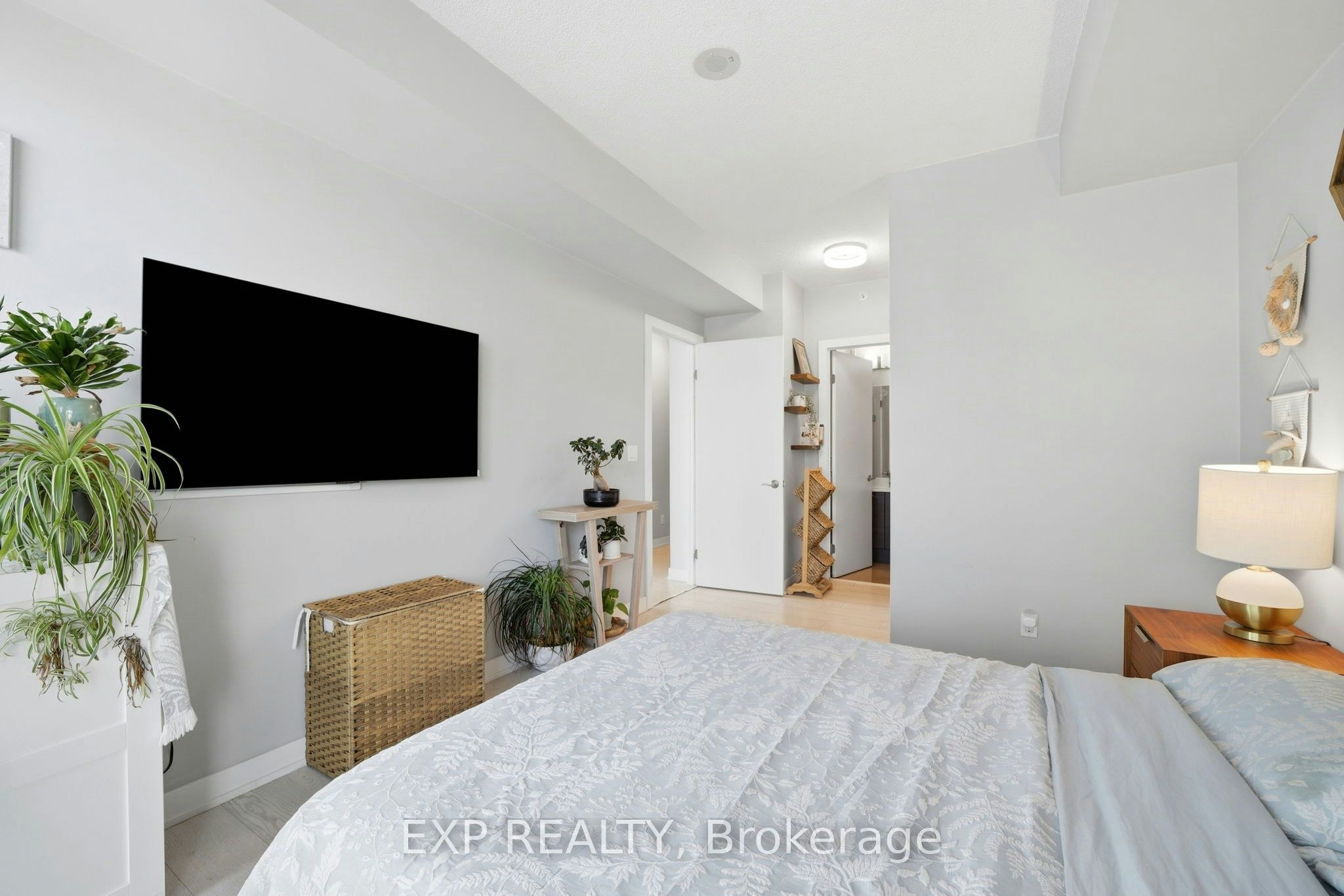 LPH07-20 Bruyeres Mews, Toronto, ON, M5V 0G8 - 24