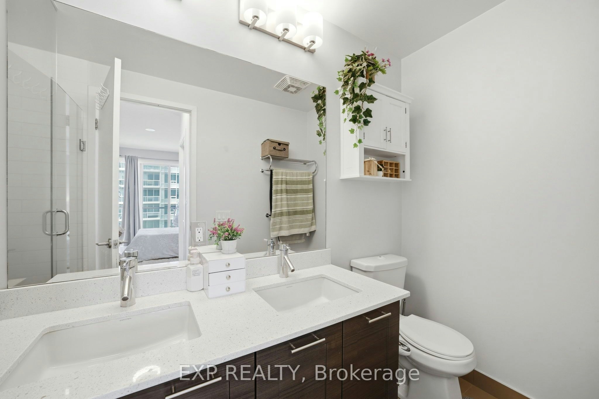 LPH07-20 Bruyeres Mews, Toronto, ON, M5V 0G8 - 26