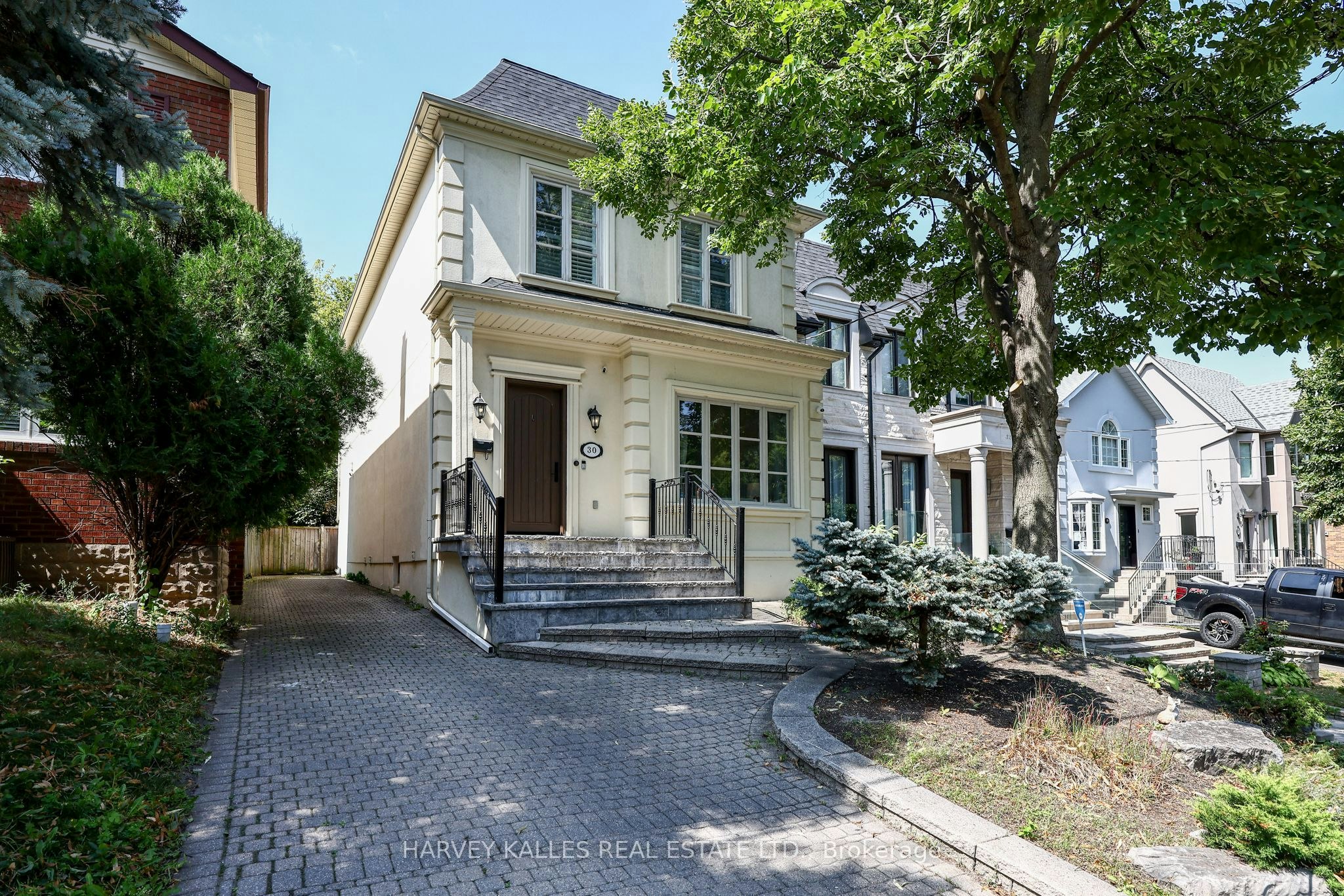 30 Walder Avenue, Toronto, ON, M4P 2R6