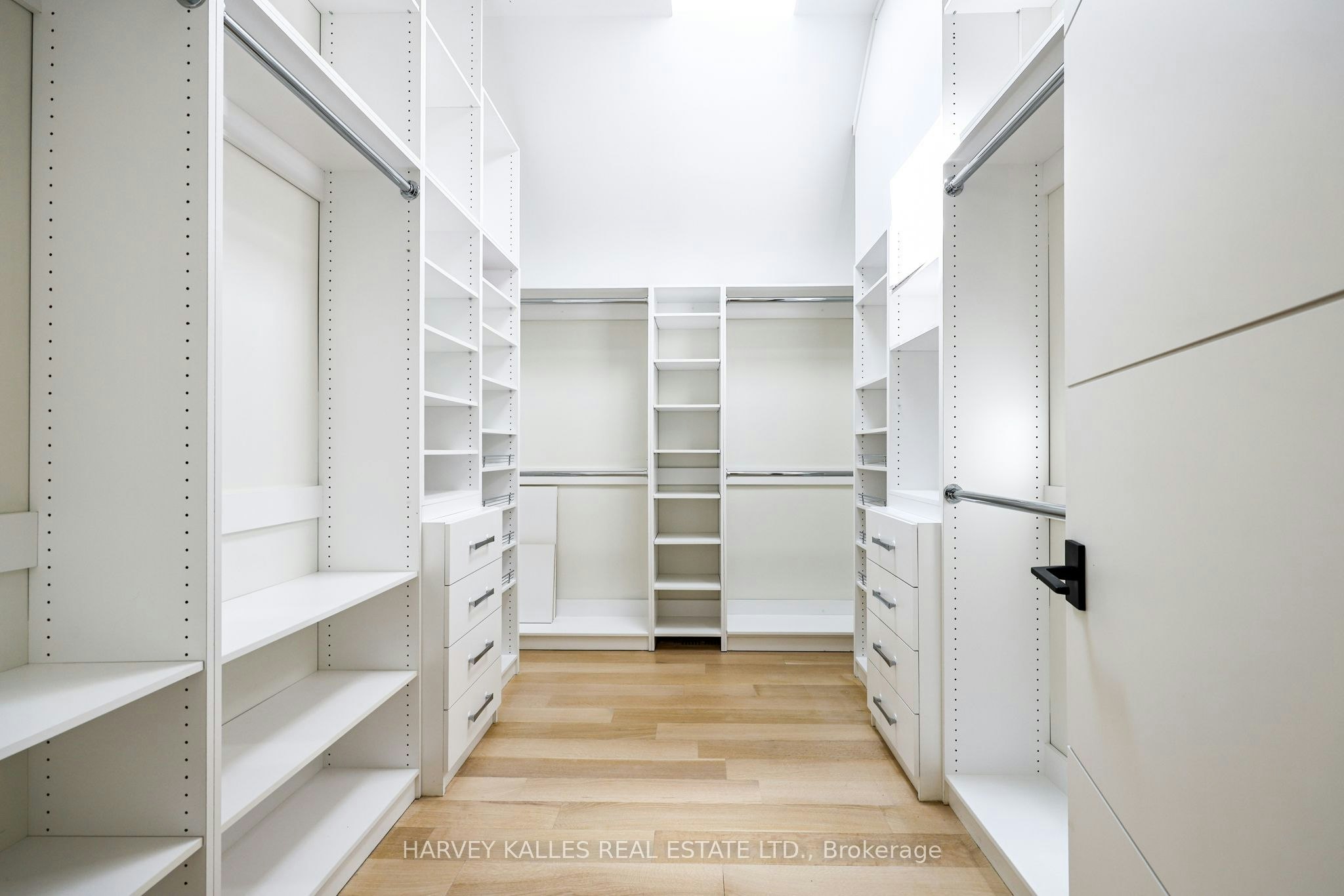42 Carmichael Avenue, Toronto, ON, M5M 2W7 - 27