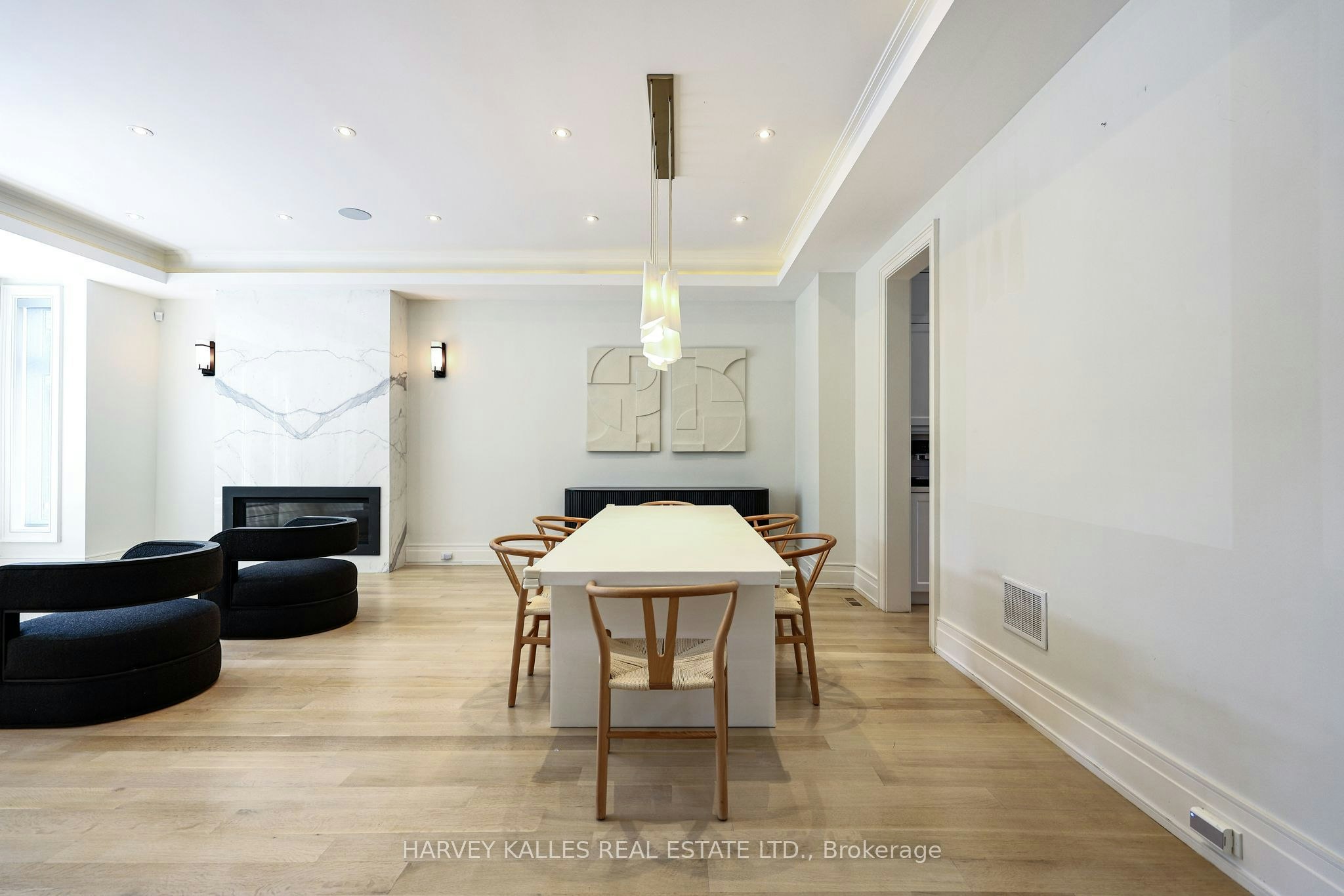 42 Carmichael Avenue, Toronto, ON, M5M 2W7 - 7