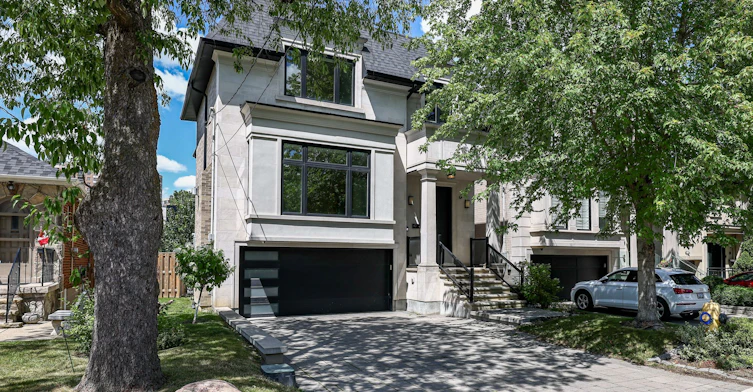 42 Carmichael Avenue, Toronto, ON, M5M 2W7