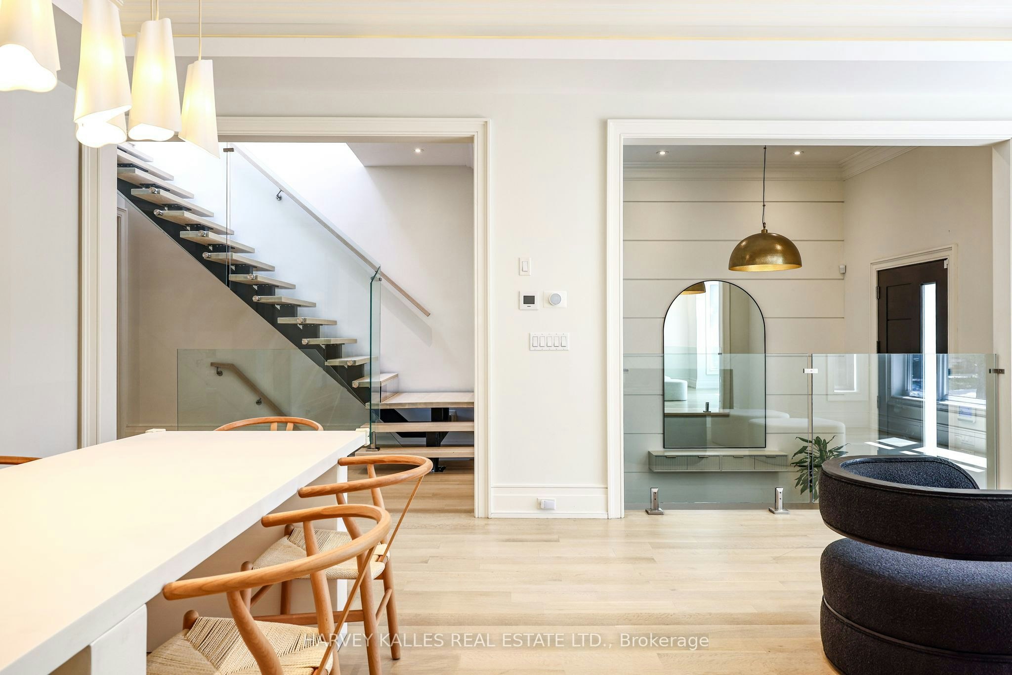 42 Carmichael Avenue, Toronto, ON, M5M 2W7 - 10