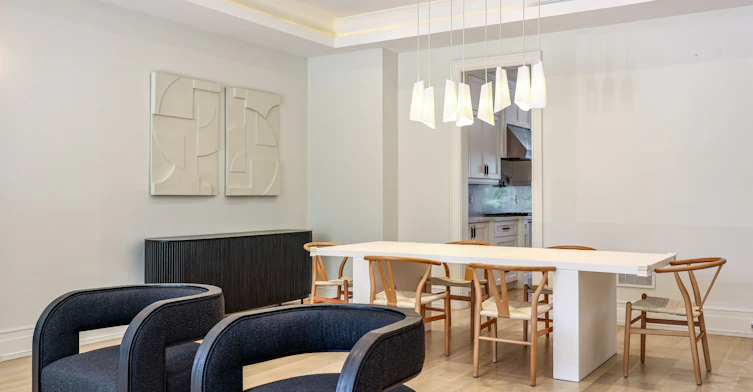 42 Carmichael Avenue, Toronto, ON, M5M 2W7 - 9