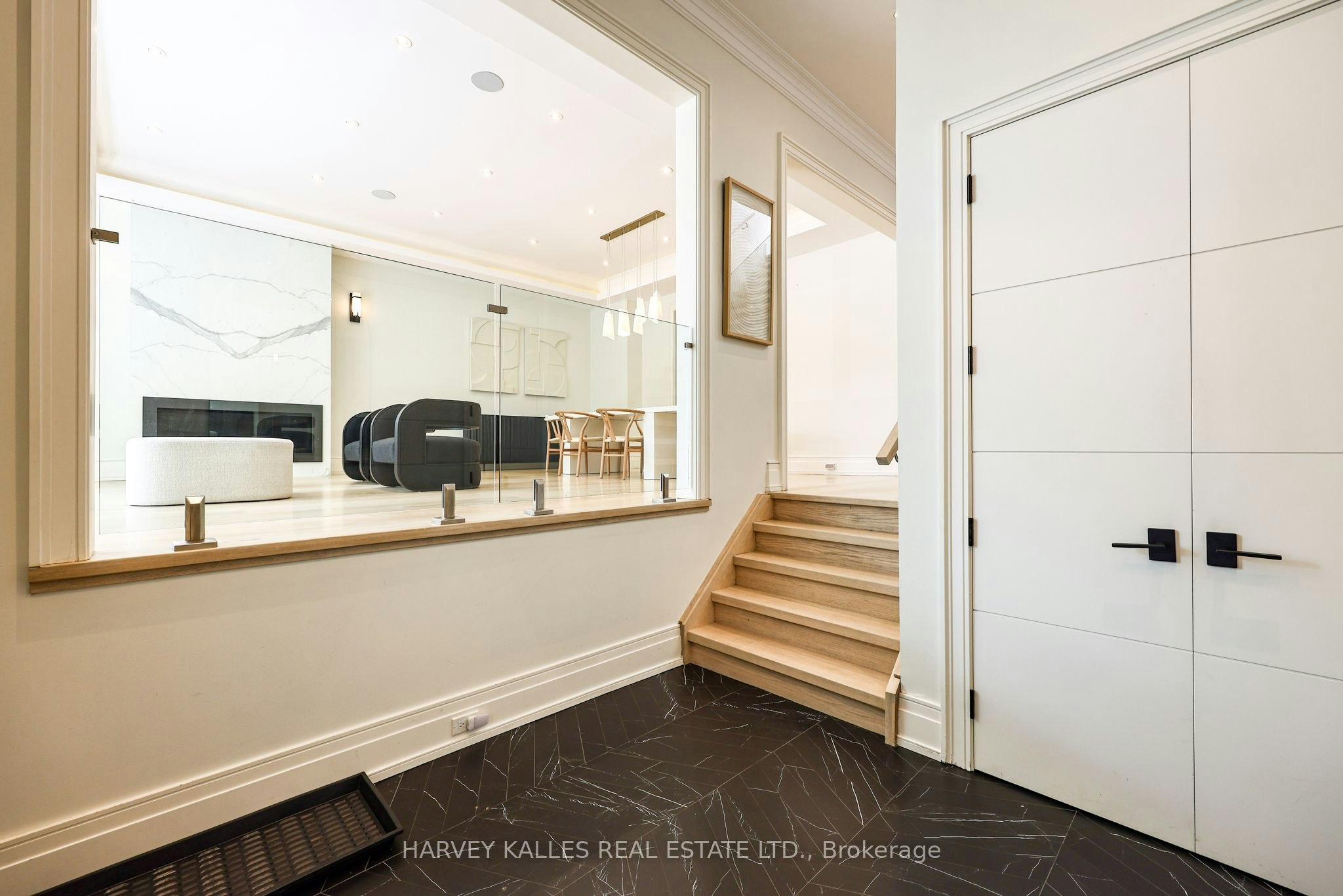 42 Carmichael Avenue, Toronto, ON, M5M 2W7 - 3