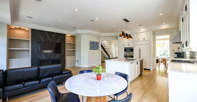 42 Carmichael Avenue, Toronto, ON, M5M 2W7 - 17