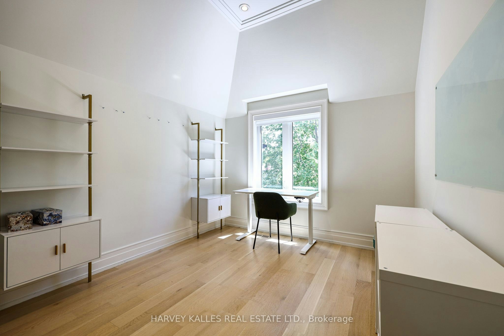 42 Carmichael Avenue, Toronto, ON, M5M 2W7 - 28