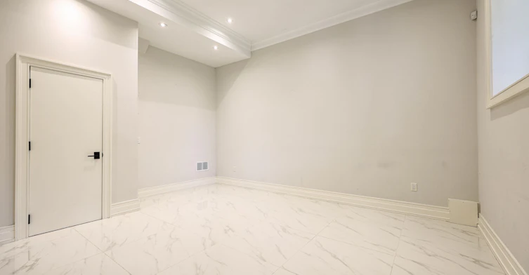 42 Carmichael Avenue, Toronto, ON, M5M 2W7 - 45