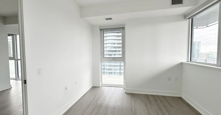 2505-7 Grenville Street, Toronto, ON, M4Y 0E9 - 9