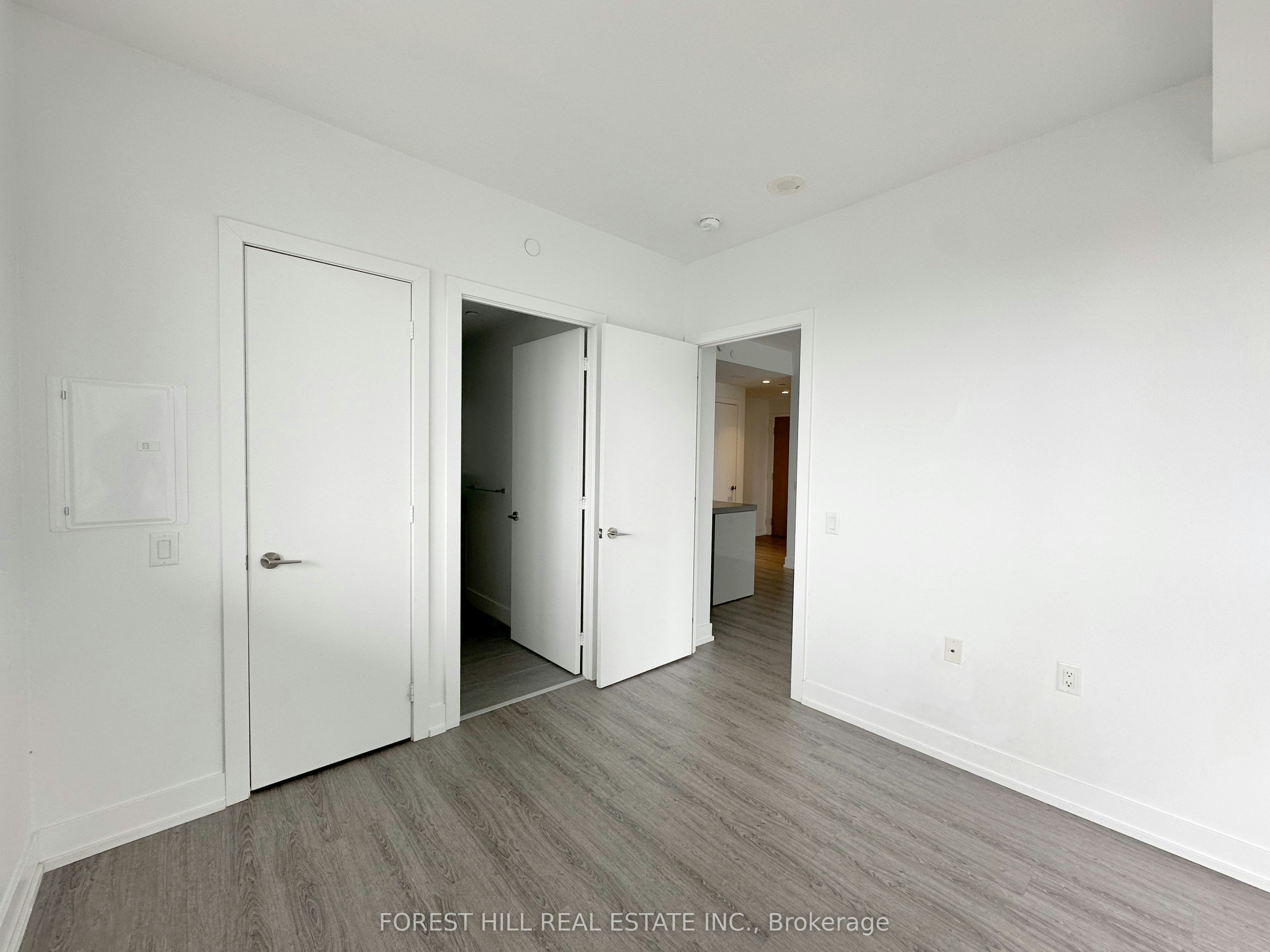 2505-7 Grenville Street, Toronto, ON, M4Y 0E9 - 10