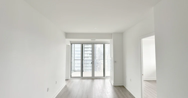 2505-7 Grenville Street, Toronto, ON, M4Y 0E9 - 5