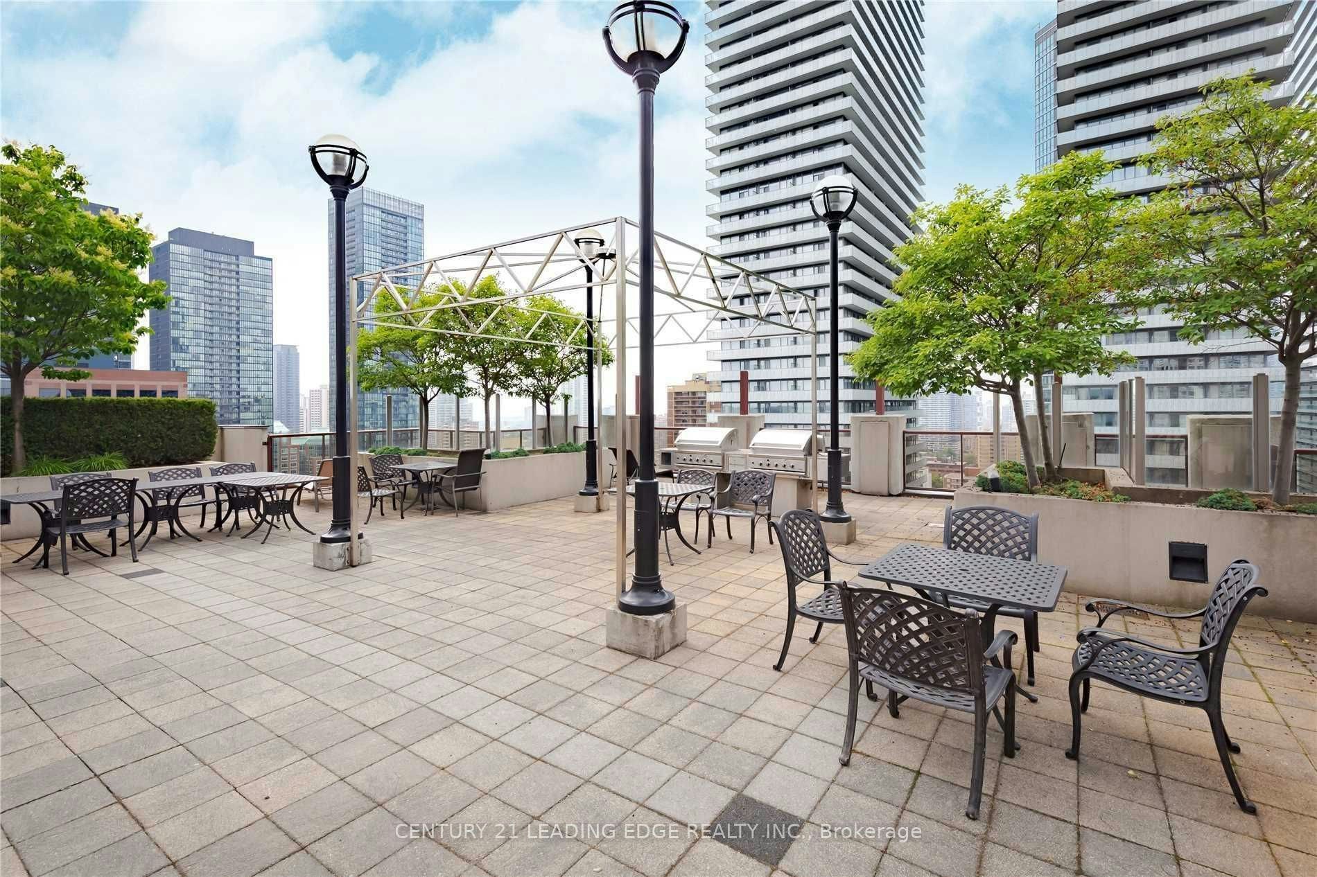 1413-85 Bloor Street E, Toronto, ON, M4W 3Y1 - 25