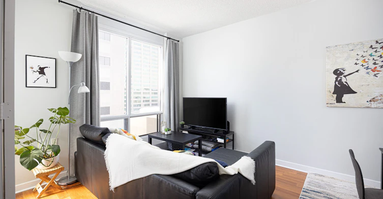 1413-85 Bloor Street E, Toronto, ON, M4W 3Y1 - 9