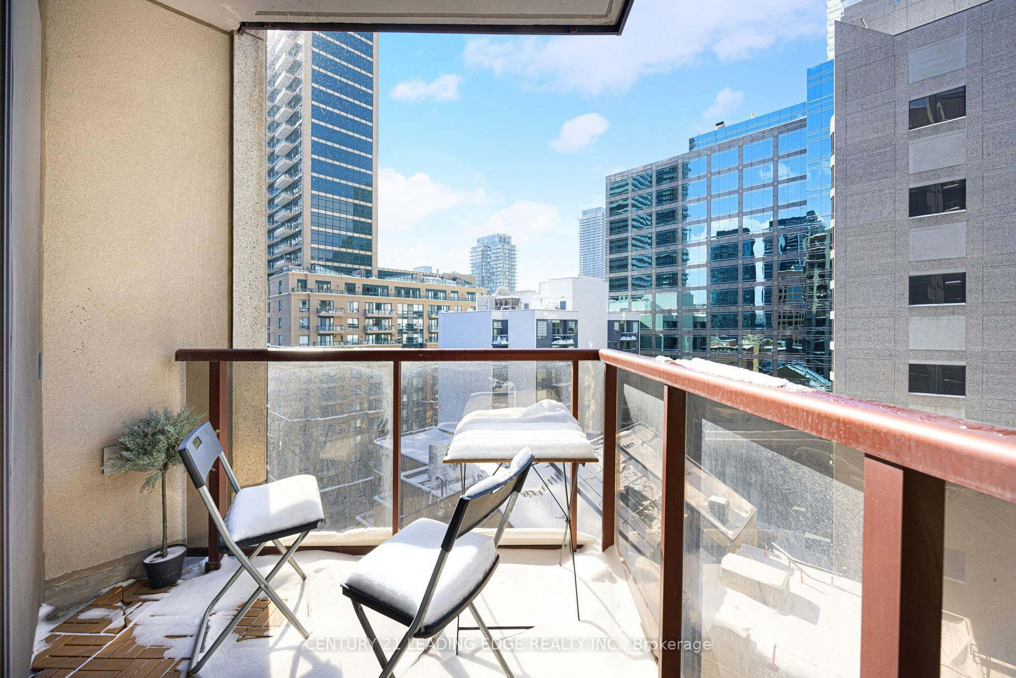 1413-85 Bloor Street E, Toronto, ON, M4W 3Y1 - 21