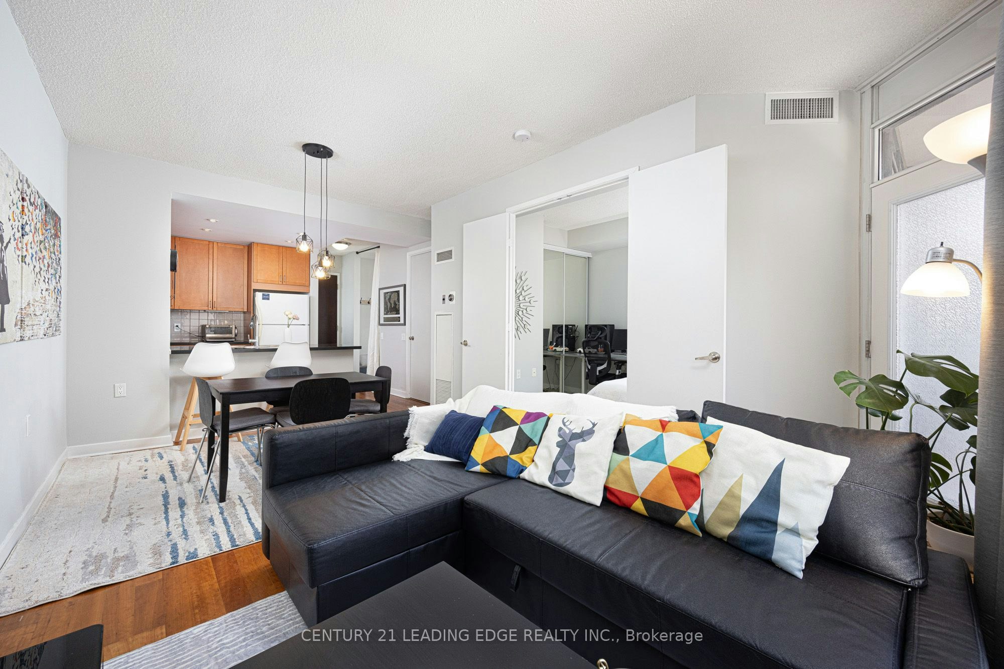 1413-85 Bloor Street E, Toronto, ON, M4W 3Y1 - 10