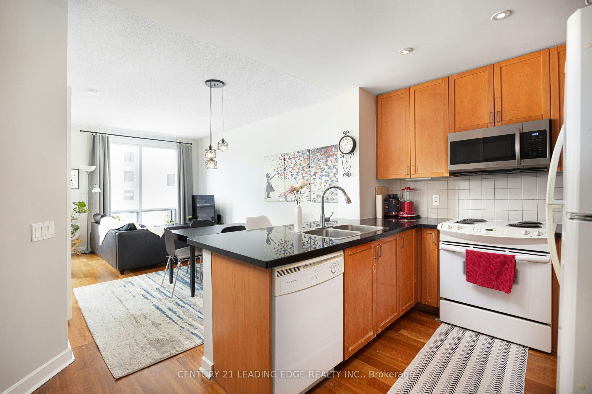 1413-85 Bloor Street E, Toronto, ON, M4W 3Y1 - 3