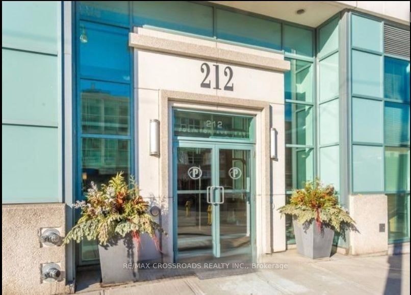 312-212 Eglinton Avenue E, Toronto, ON, M4P 0A3