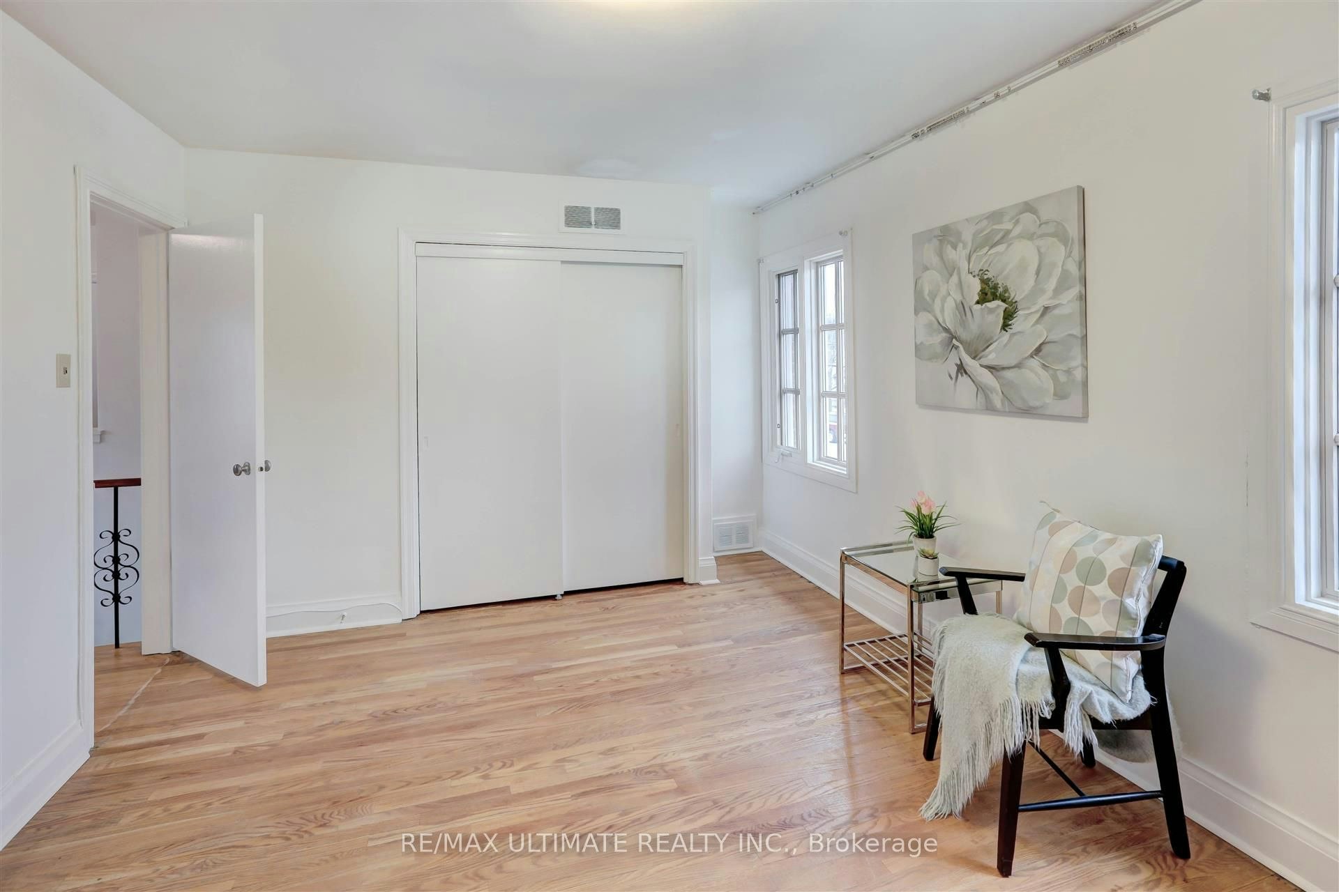 12 Tregellis Road, Toronto, ON, M3H 1K2 - 19
