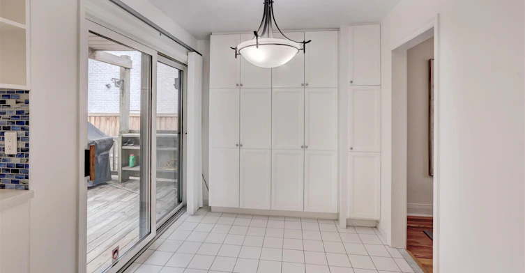 12 Tregellis Road, Toronto, ON, M3H 1K2 - 15
