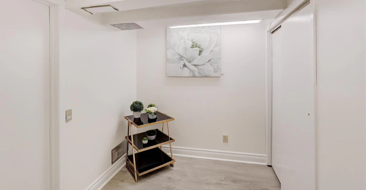 12 Tregellis Road, Toronto, ON, M3H 1K2 - 24