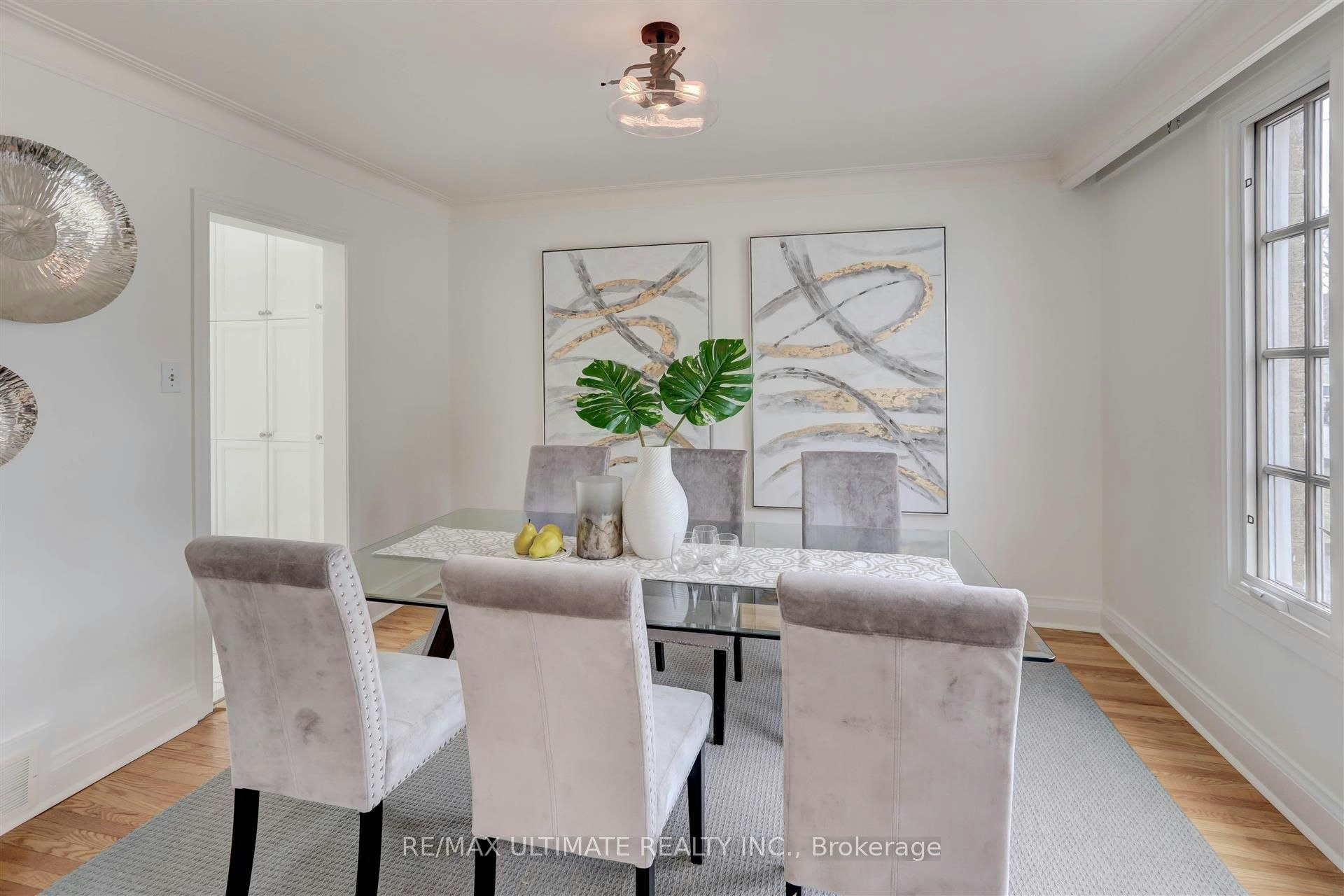 12 Tregellis Road, Toronto, ON, M3H 1K2 - 9