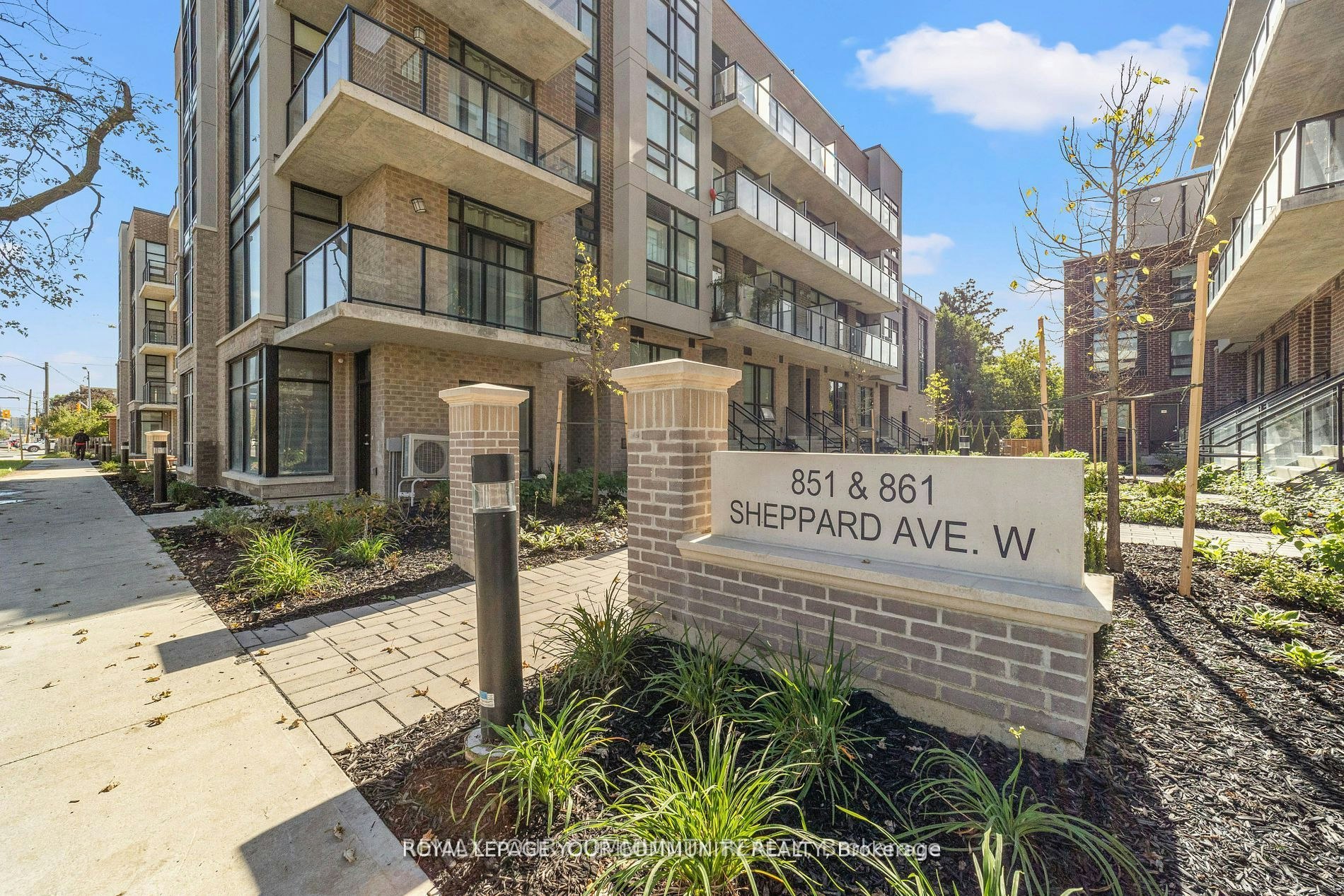 3rd-11-851 Sheppard Avenue, Toronto, ON, M3H 0G2