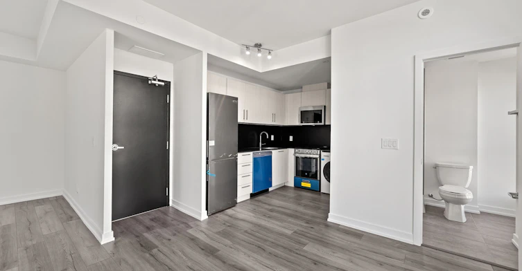 3rd-11-851 Sheppard Avenue, Toronto, ON, M3H 0G2 - 8