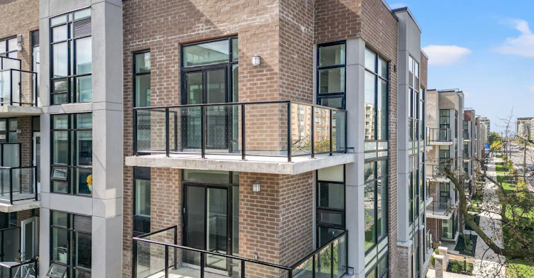 3rd-11-851 Sheppard Avenue, Toronto, ON, M3H 0G2 - 2